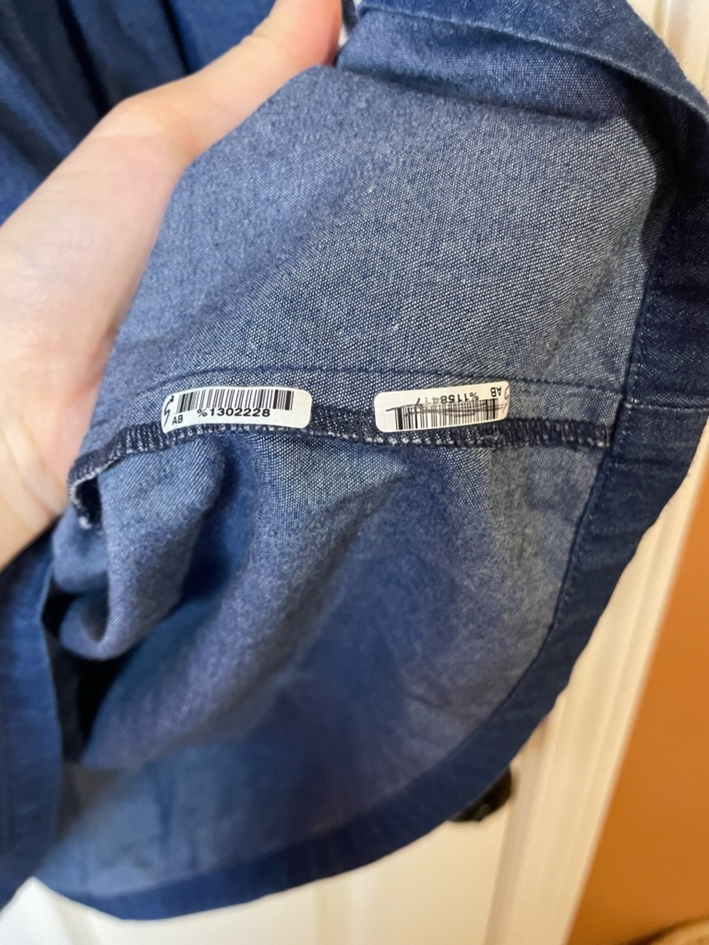 Ne Quittezpas by Anthropologie Genissat Peasant Top in Dark Denim Size Small - Picture 10 of 10